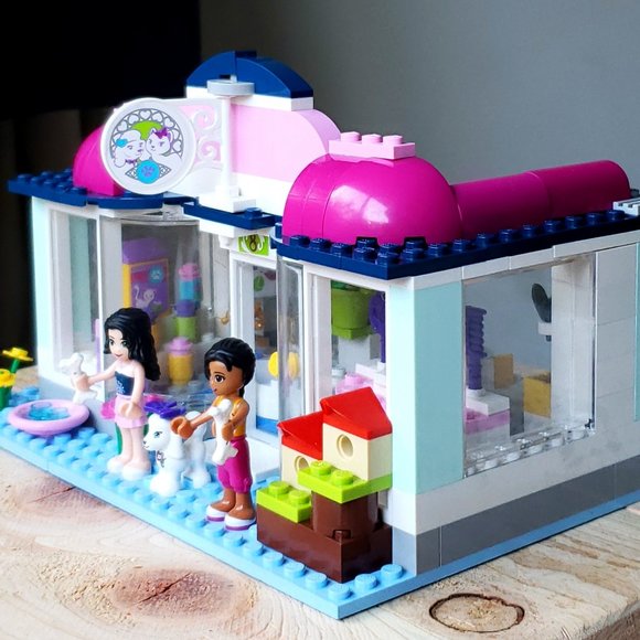 LEGO Friends #41007 ' HEARTLAKE Pet Salon ' EUC Discontinued Complete Set - Picture 5 of 11